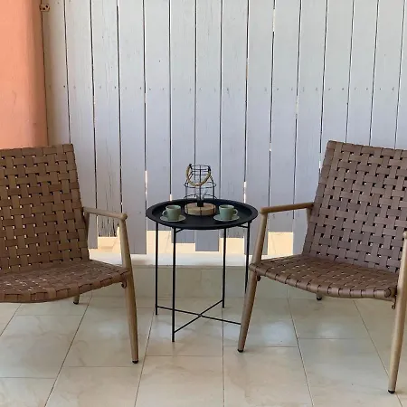 Sunrise 2 아파트 아피토스